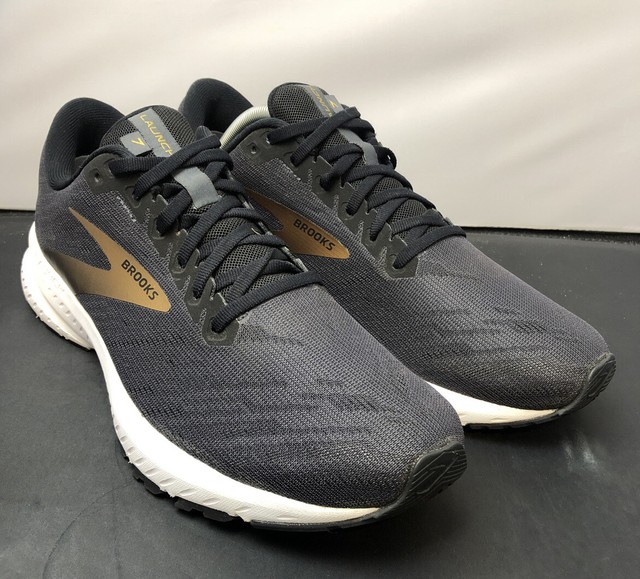 brooks launch 7 black