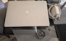 Apple MacBook Air 13" A1466 1.6GHz i5 8GB RAM 128GB SSD Early 2015 TESTED 