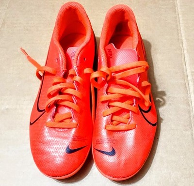 Nike JR Vapor 13 Club FG/MG Merc Soccer Shoes  USA  Crimson AT8161-606 zise.6Y