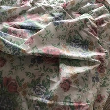 BROOMHILL.Made In Ireland.Floral Duvet Cover With Fitted Sheet.Kingsize.