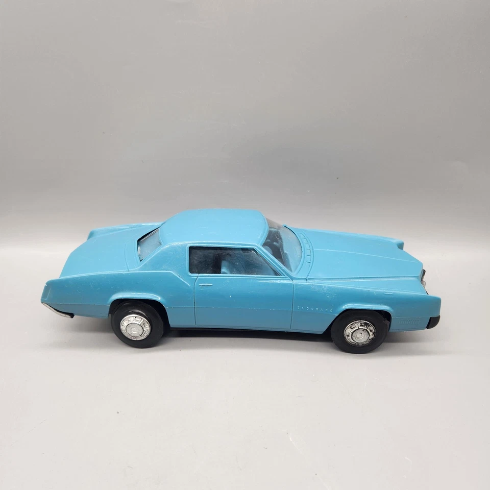 Vintage Processed Plastic Co 1967 Cadillac Eldorado Toy Car Blue Made USA Aurora - Image 4 of 4