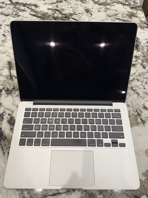 Apple MacBook Pro Retina 13.3'' Early 2015 i5 2.7GHz 8GB SSD Silver macOS Big Sur