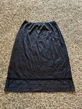 Vintage Lorraine Half Slip Tall Medium Black EUC