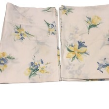 Vintage Springs Mills Pair of Cotton Floral Pillowcases Standard Size USA MADE