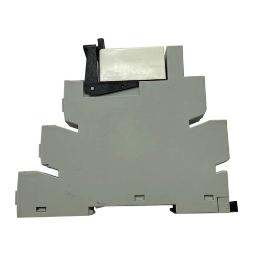 Allen-Bradley Terminal Block Relay 24VDC 10A 700-HLT1Z24 - Picture 3 of 8