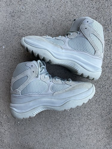 yeezy fv5677