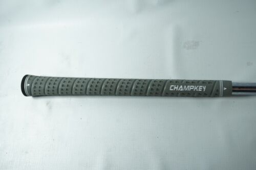 Titleist T100 7 Iron / Stiff Flex Steel Shaft - Picture 5 of 5