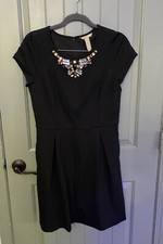 Banana Republic black dress beaded neckline zip back size 8 pockets