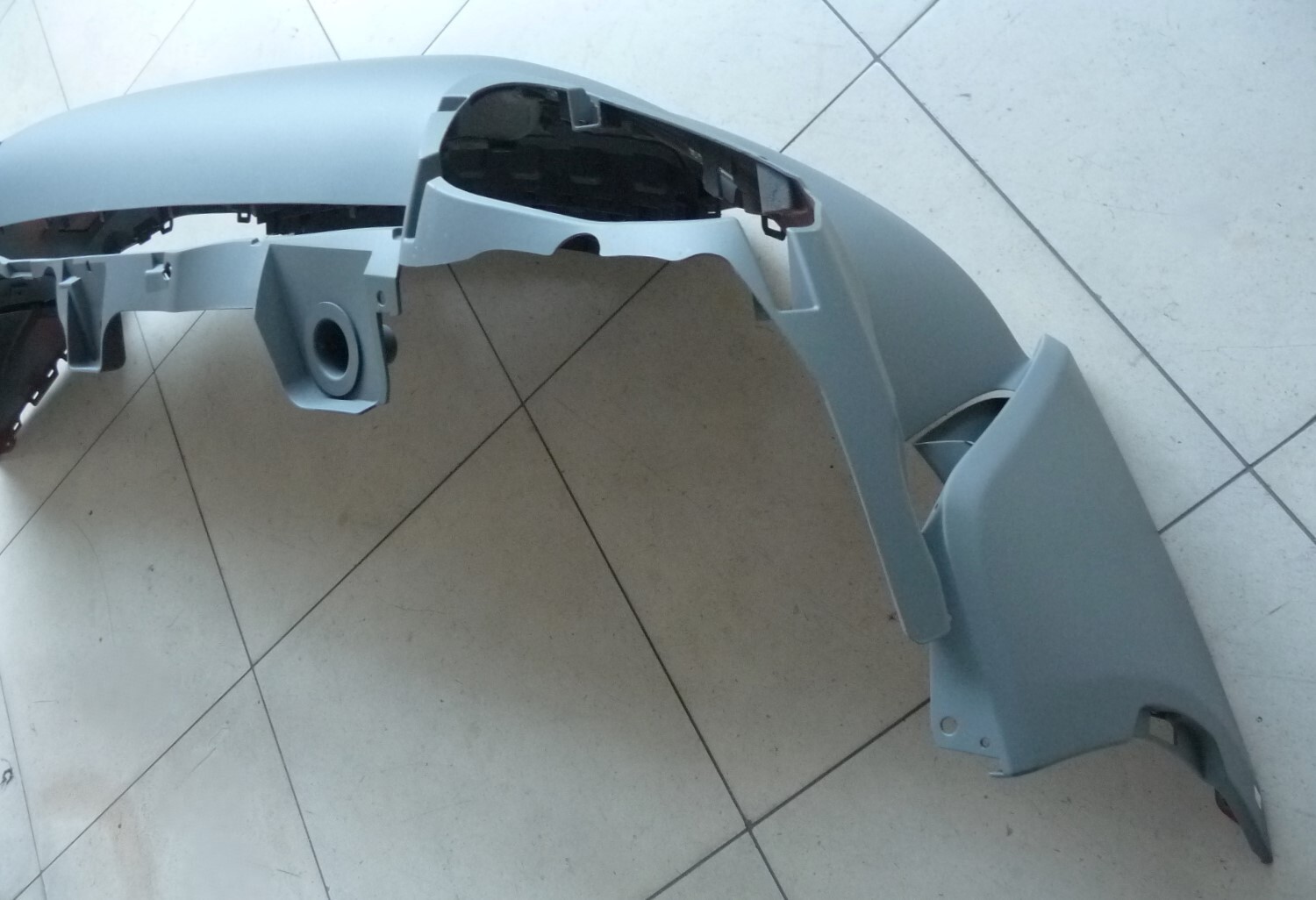 2018 2019 2020 - 2022 Ferrari 812 Superfast F152M Rear Bumper Cover 89055200G OE