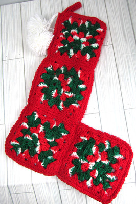 Crochet Granny Square Christmas Stocking 18.5'' Lined Hanger Pom Pom Classic RedL