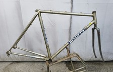 Benotto Professional Pela' steel Campagnolo 70s. Racing frame era 51x52.