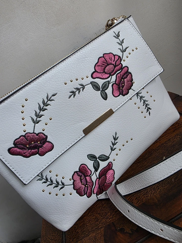 White floral Bag Shoulder Dorothy Perkins New With Tag embroidered - Image 2 of 4