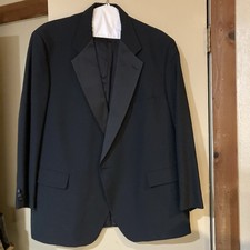 Men  s Complete Tuxedo Jacket Pants Vest Shirt  AFTER SIX  