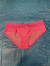 Victoria  s Secret Pink Low Rise Hiphugger Panty With Lace Waist Trims Size S/P
