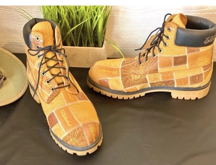 NEW Rare Timberland Boots Leather Waterproof Embroidered Debossed Men’s Size 11 image 5