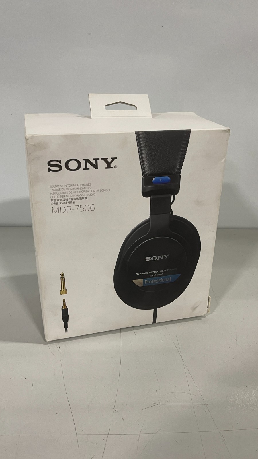Sony MDR-7506 Over the Ear Headphones - Black