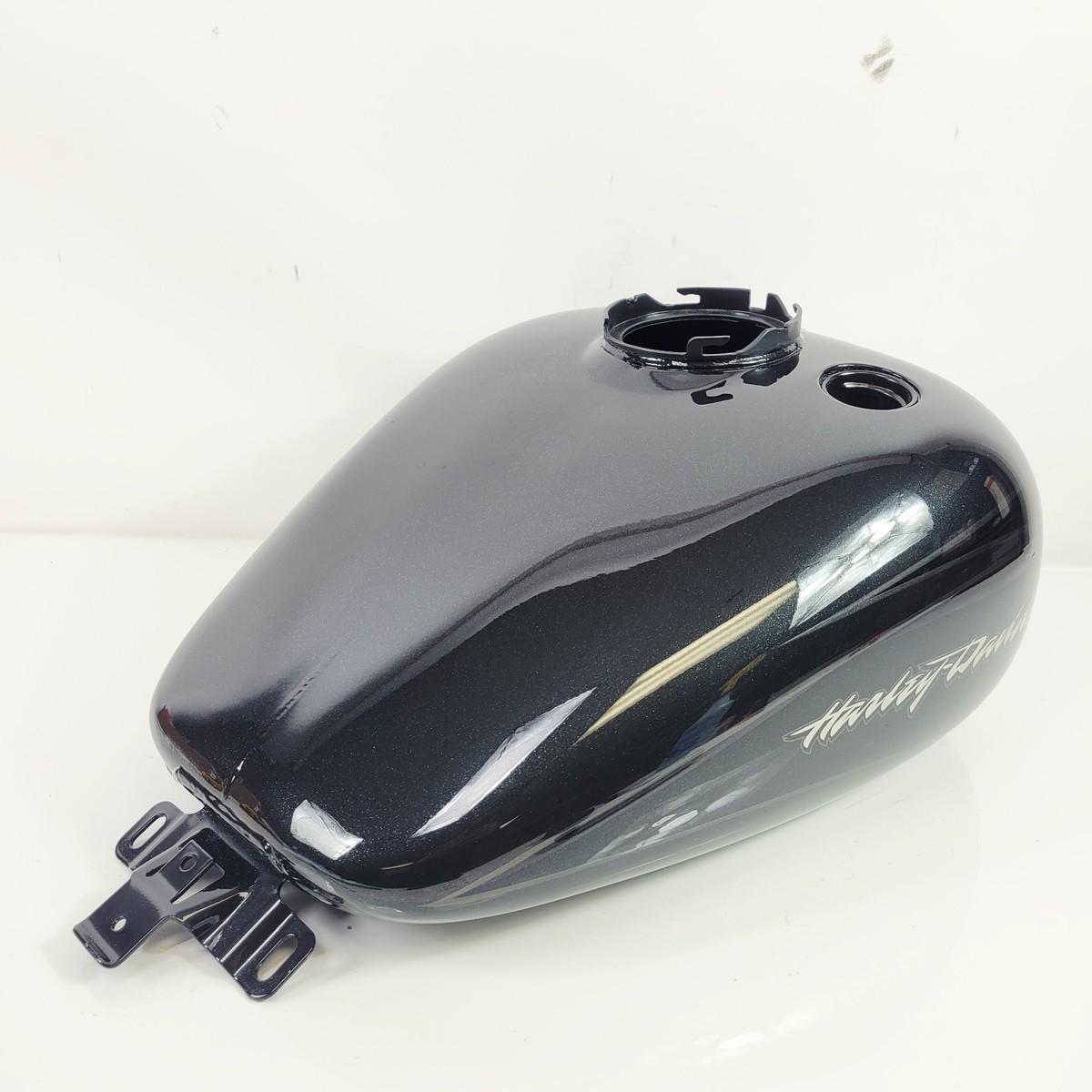 OEM Harley 2017 CVO Street Glide Gas Fuel Tank Dark Slate Candy