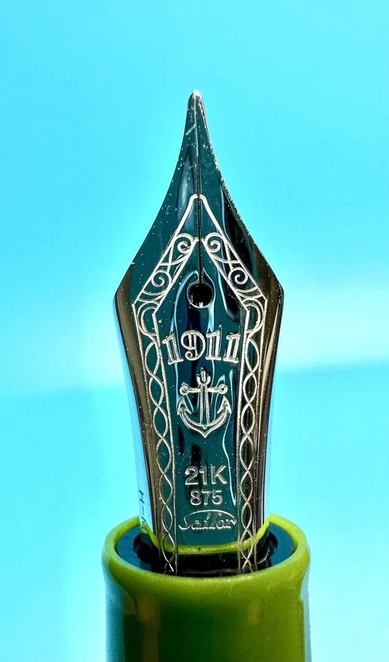 Pluma Estilográfica Sailor 1911 Llave Grande Lima Con Mediana Oro 21K Nuevo en Caja Foto 4 de 4