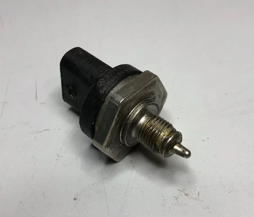 Temperaturgeber Temperaturfühler Mercedes A2781530028 Bosch 0261545046 D1721