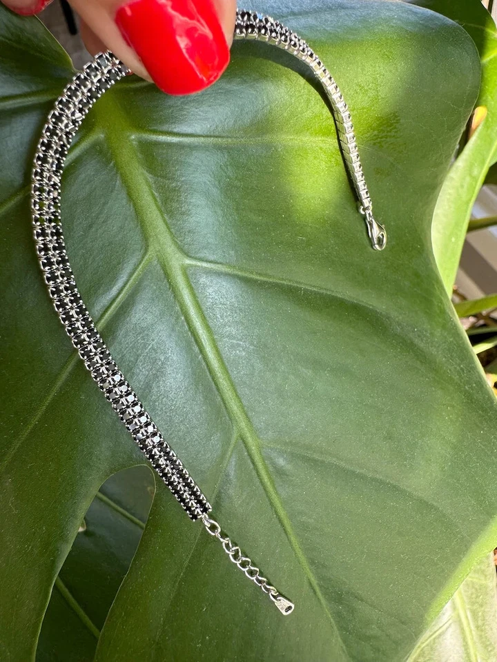 Brazalete Tenis Diamante Negro Simulado Corte Redondo 8 Ct Plata de Ley 925 Blanca Foto 2 de 4