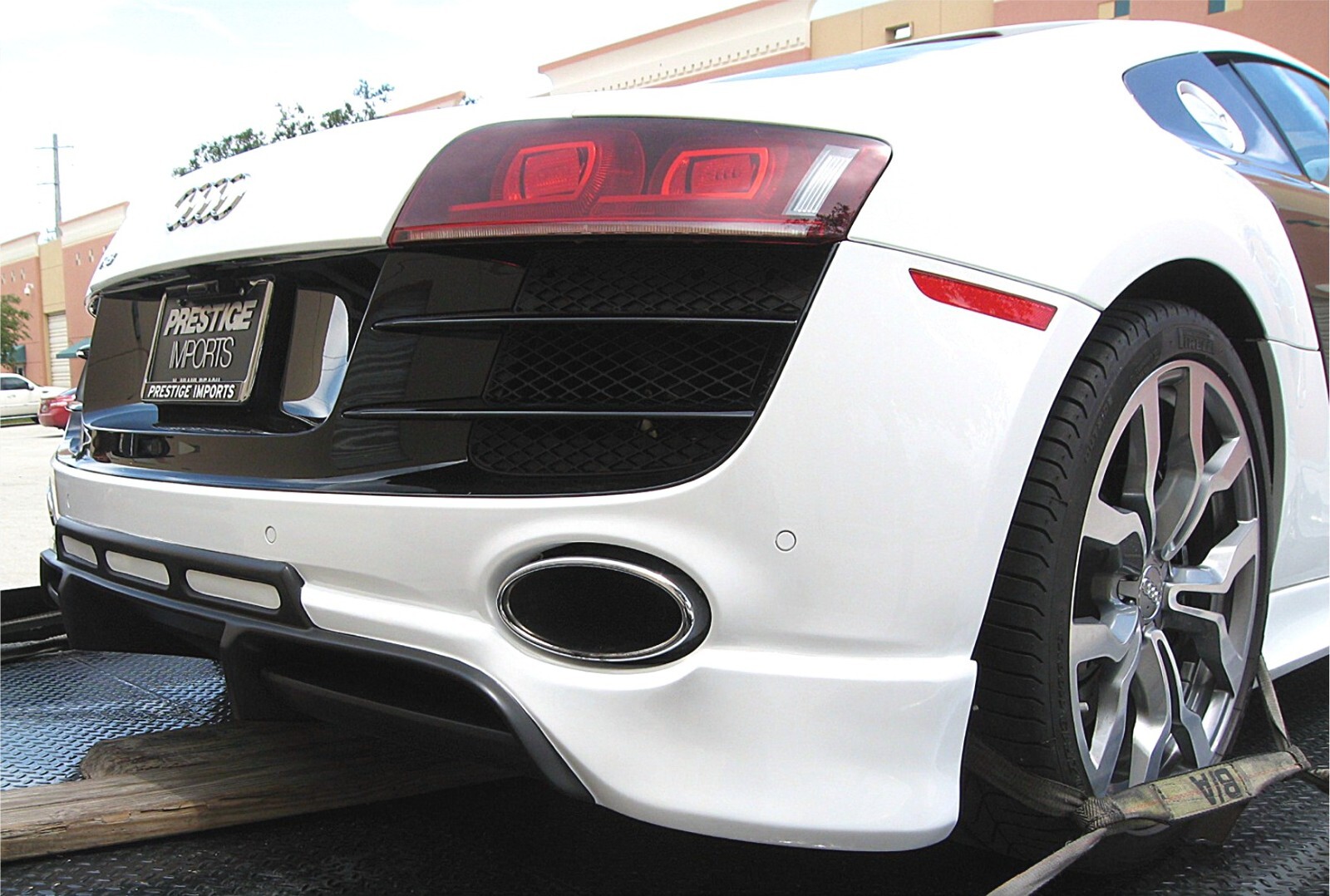 Audi R8 2006-2010 Prior style rear Skirt for V8 Typ42 Made in USA NEW