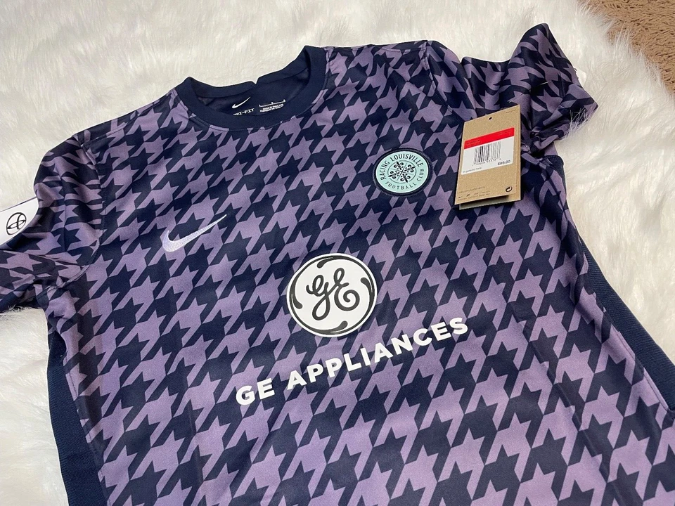 Camiseta deportiva de fútbol para mujer Nike Racing Louisville FC 2023 talla grande Stadium Foto 2 de 4