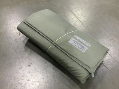 Materassino Auto Gonfiante Therm-a-Rest Militare Verde – Usato, Misura 73x20 Pollici, Con Difetti