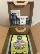 Zoll AED + Plus Trainer 2 w/ Remote/ Pad /New Batteries - Free Shipping