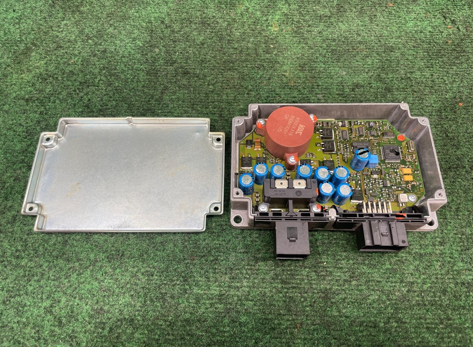 2003-2012 Bentley Continental GT GTC Flying Spur Battery Monitor Module OEM