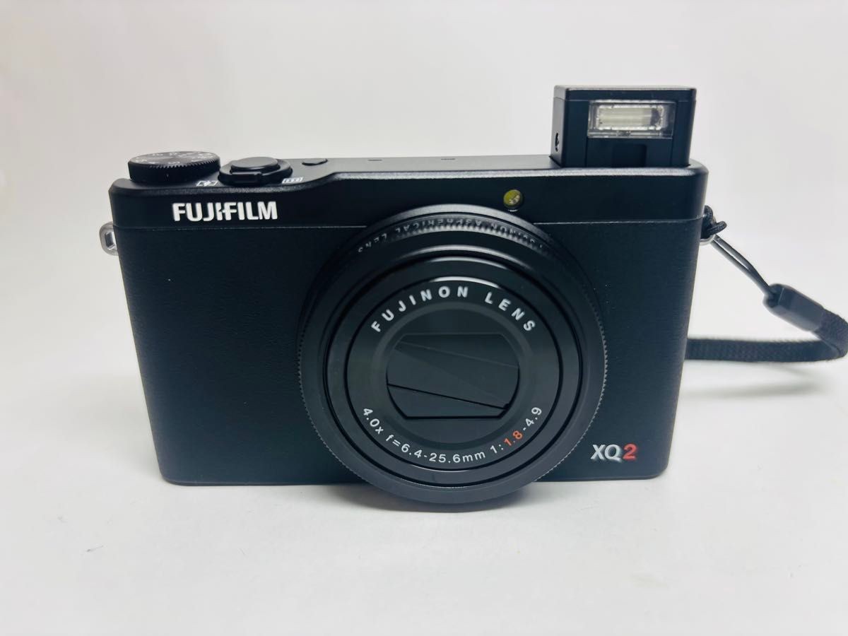 FUJIFILM XQ2 ブラック Wi-Fi ケース付 16GB SDカード FUJIFILM XQ2 ブラック Wi-Fi ケース付 16GB SDカード FUJIFILM XQ2