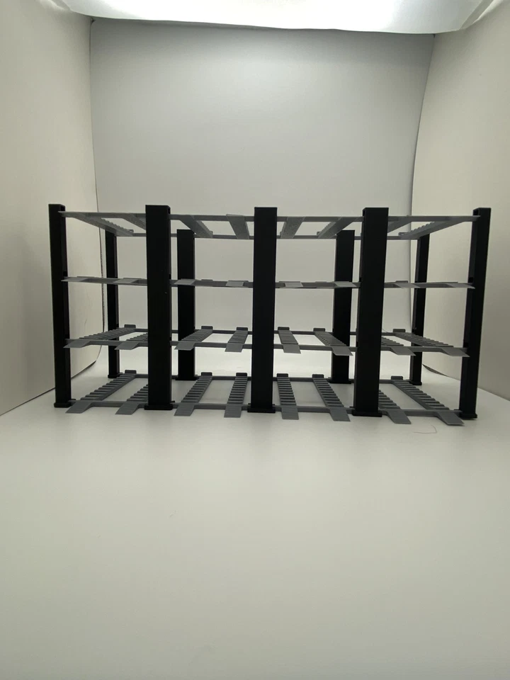 1:64 Scale Diecast 4x4 Platform Lift Display THE BIG ONE! - Image 2 of 4