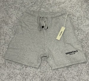 Essentials Fear of God Gray Sweat Shorts Drawstring Logo Pockets Men’s SML