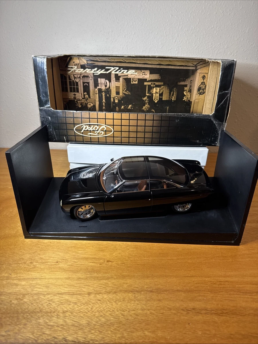 25+ AUTOart Ford 1:18 Scale Diecast & Toy Vehicles for sale