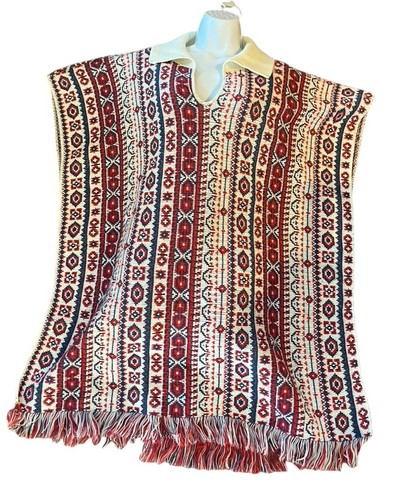 Vintage 70s Scandinavian Hippie Poncho Knit Nordic One Size Tailgate Fringe Rare - Picture 3 of 6