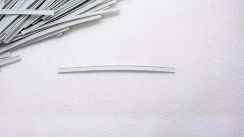 Nasenbügel Nasendraht, Nasenclip biegsam in weiß 90 x 4 x 0,8mm ab 100 Stück - Bild 2 von 2