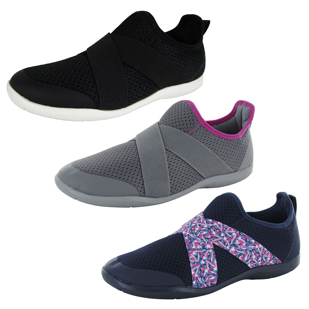 crocs swiftwater cross strap