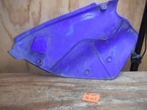 1996-2001 Yz125 (M18) Right Side Rear Number Plate Body Plastic Blue - Picture 2 of 5