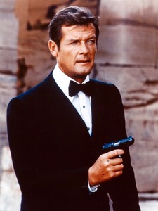 Poster Roger Moore 007 James Bond Actor Cine Pelicula De Impresion De Fotografia 10 Ebay