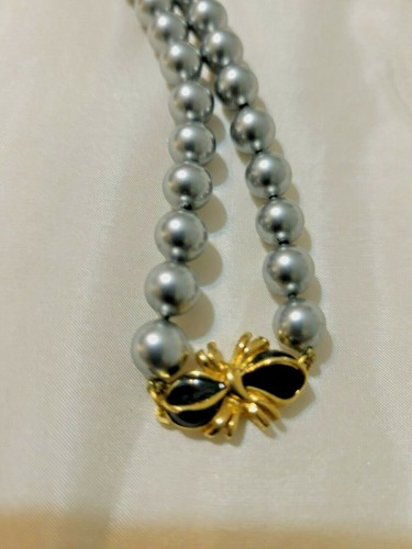 Vintage Lab-created Grey Pearl Necklace - Picture 4 of 6