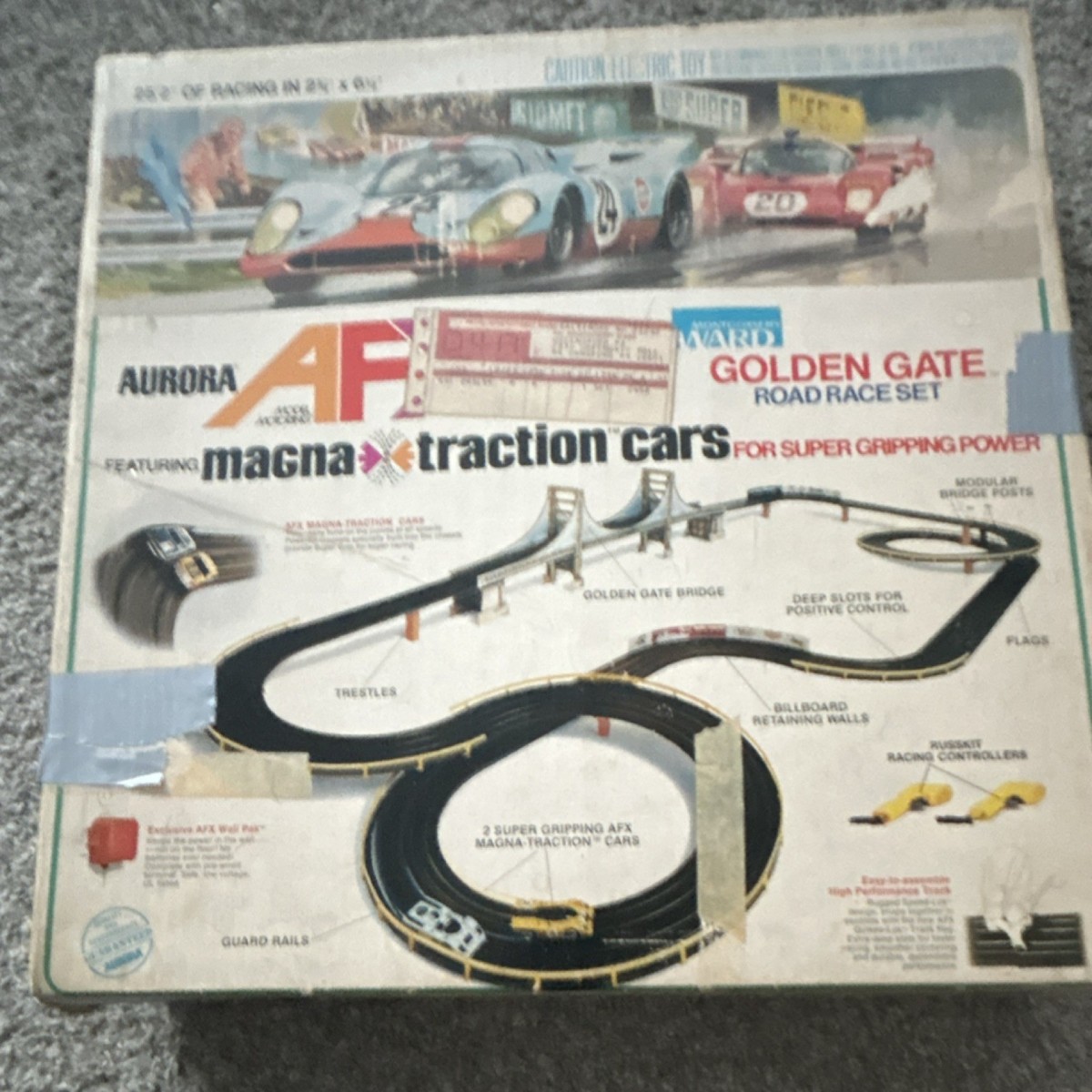 Aurora AFX Golden Gate Road Race Set 1974 Magna-Traction missing