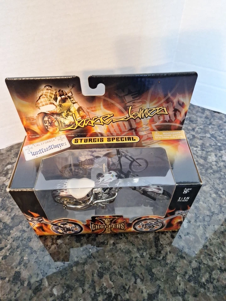 Jesse James West Coast Choppers Sturgis Special JJ05-18-05 1:18 Scale Die Cast - Image 2 of 4