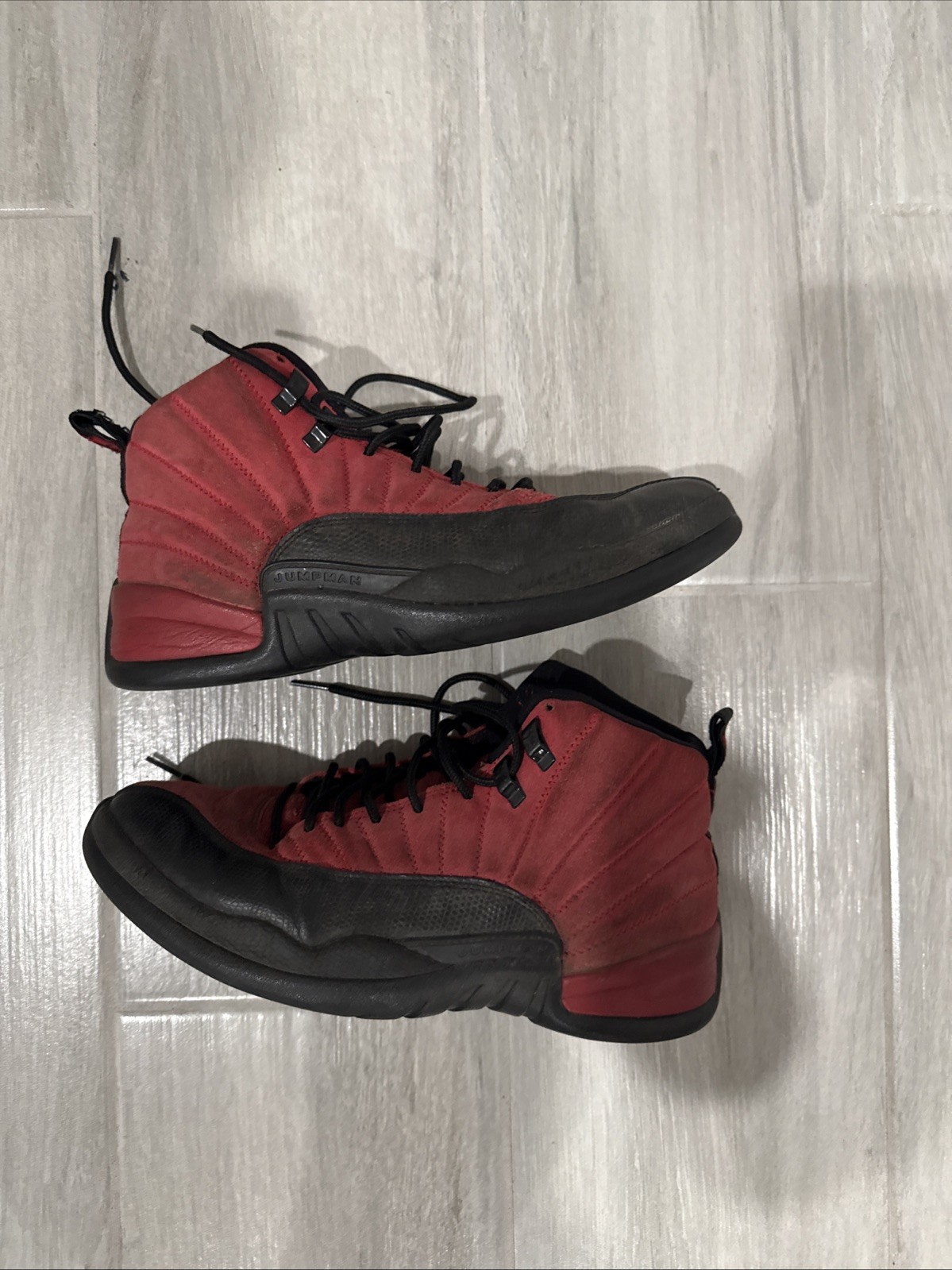 Men's Size 9.5 - Nike Air Jordan 12 Retro Reverse Flu Game CT8013-602 thumbnail 2