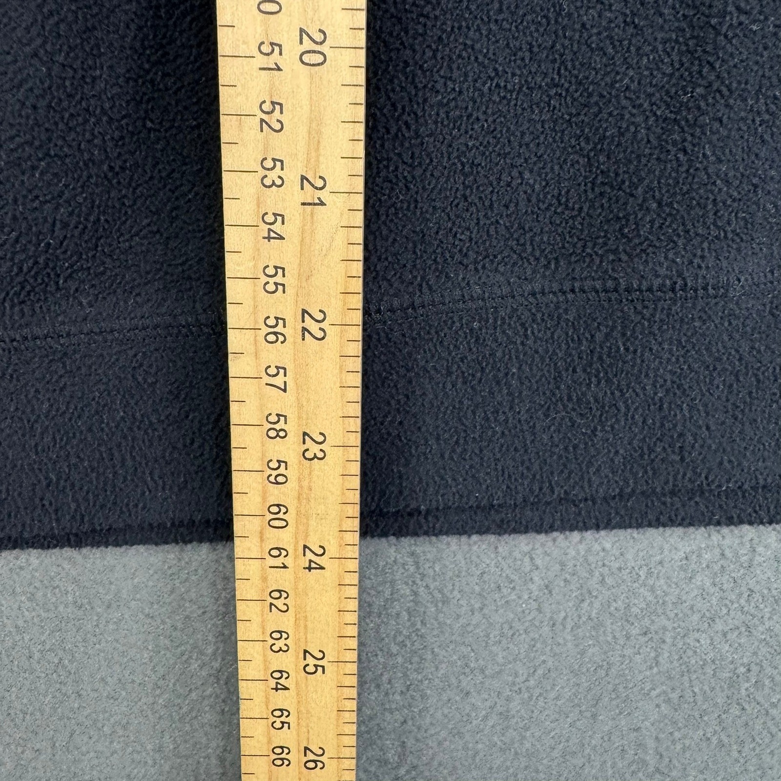 Uniqlo Pullover Men's Size M Black Heattech Fleece 1/4 Zip Long Sleeve Top