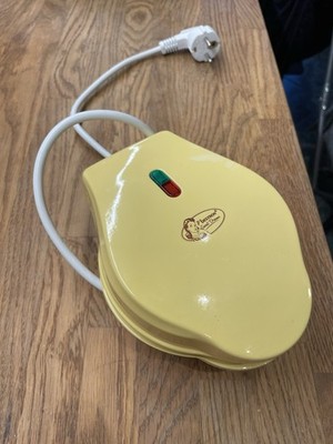 Bestron Mini-Waffeleisen für klassische Waffeln, kleiner Waffelmaker mit Antihaf