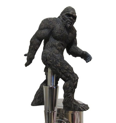 NEW BIGFOOT BEER TAP HANDLE COLLECTIBLE BAR MANCAVE AMERICA BREW SASQUATCH FOOT