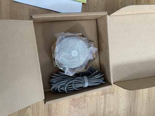 Mikrofon stołowy Cisco Table Mic Pro CS-MIC-ARRAY-T V01 - Zdjęcie 2 z 3