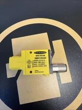 Banner SM312DQD Photoelectric Mini Beam Sensor