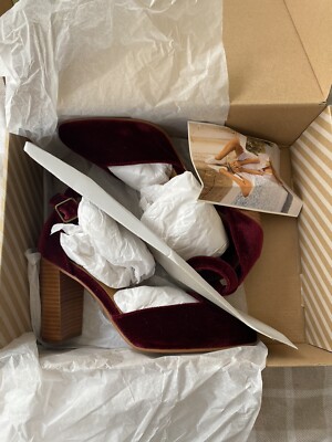 SOLUDOS Suede Collette Heel