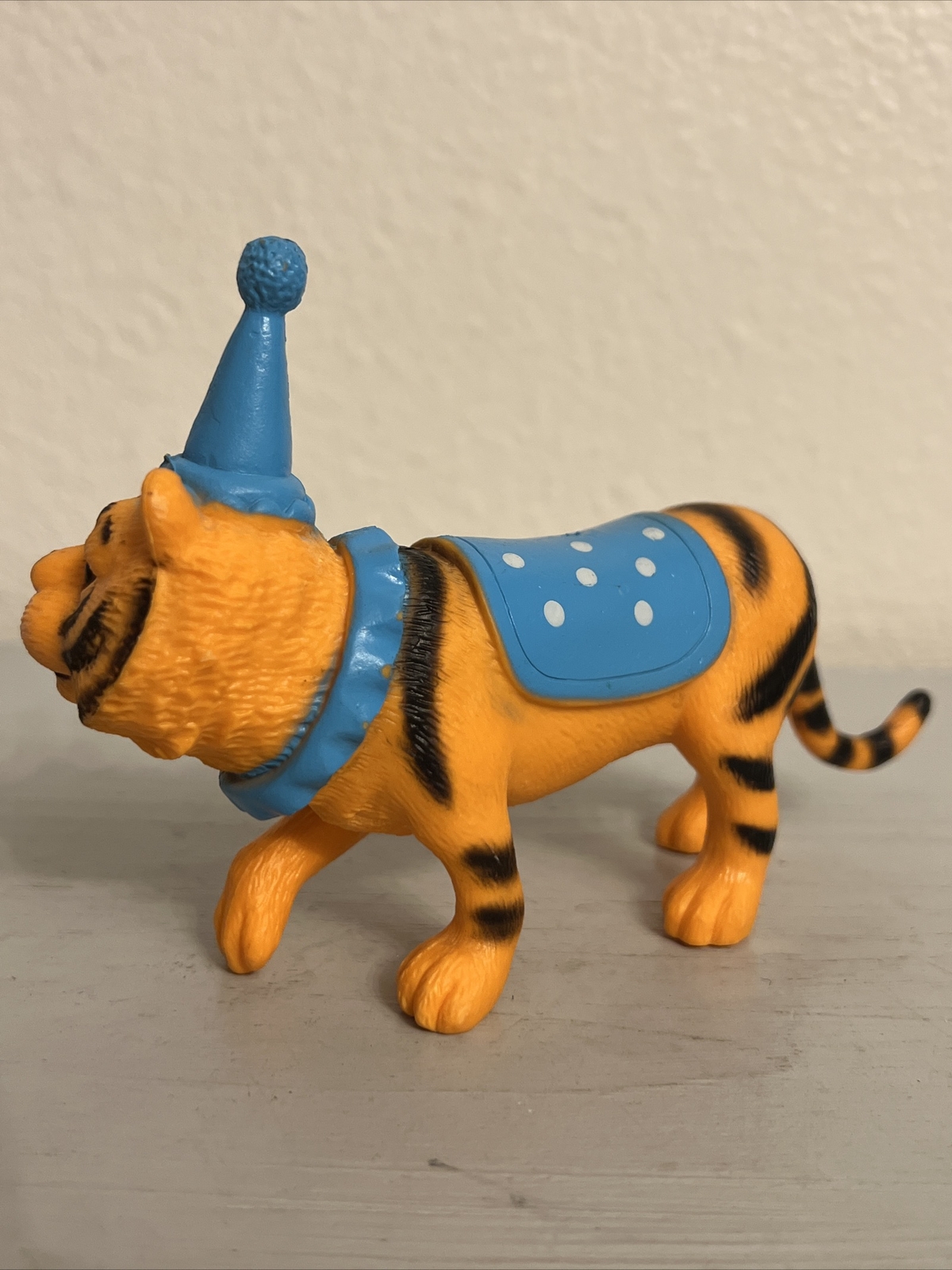 ANKYO CIRCUS PARTY ANIMAL TIGER ACTION FIGURE TOY (PRE-OWNED) 