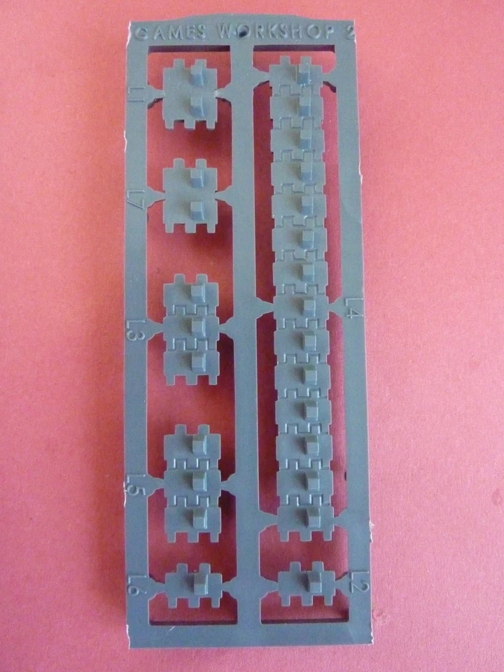 GAMES WORKSHOP Space Marine RINOCERONTE / PREDATORE PISTA COMPLETA SINISTRA - Bit 40K